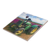 オレゴン州チューリップフィールドのグリーントラクター タイル (側面)