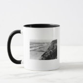 オレゴン州ネルスコットビーチシーンウォーターフロント マグカップ (左)