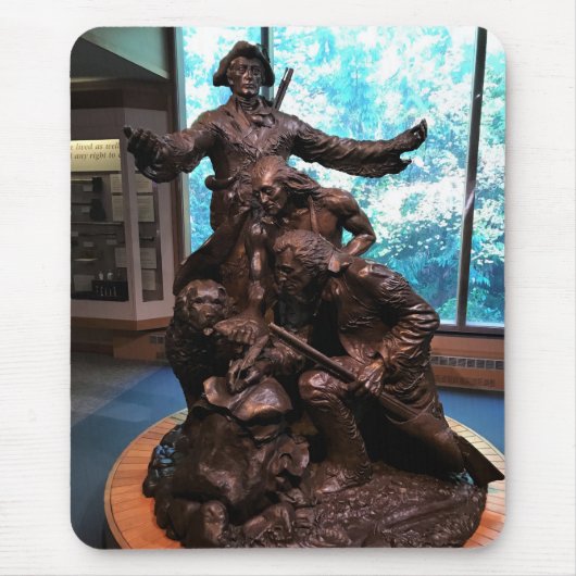 オレゴン州フォートクラトソップのルイス&クラーク像 マウスパッド (正面)