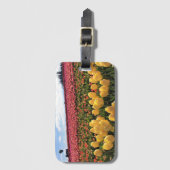 オレゴン州ホットエアバルーンで美しいチューリップフィールド ラゲッジタグ (正面縦)