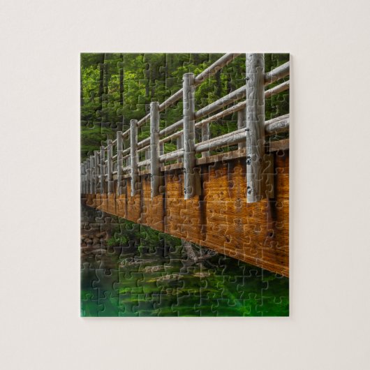 オレゴン州マッケンジー川の橋の源流 ジグソーパズル (縦)