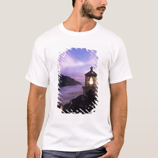 オレゴン州、オレゴン海岸、ヘシータ・ヘッド灯台、オン Tシャツ (正面)