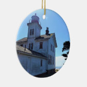 オレゴン，ニューポート，ヤキナベイライトハウス セラミックオーナメント (右)