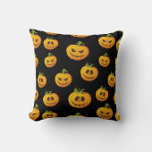 オレンジおもしろい色の彫りカボチャ模様 クッション (正面)