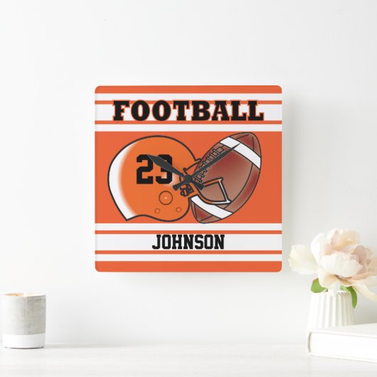 オレンジおよび白いフットボールのスポーツ|は個人化なります スクエア壁時計 (ホーム)