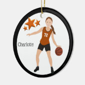 オレンジおよび黒いブルネットの女の子のバスケットボール選手 セラミックオーナメント (左)
