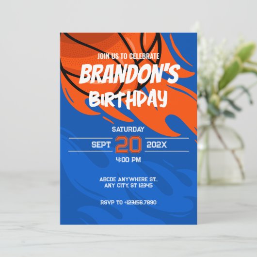 オレンジとブルーのよくはしゃぐバスケットボールの誕生日 招待状 (スタンド正面)