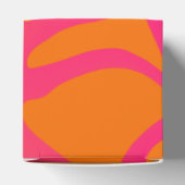 オレンジとホットピンクのグラデーションギフトボックス フェイバーボックス (上部)