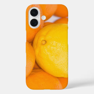 オレンジとレモンの柑橘類フルーツのクローズアップ写真 iPhone 16ケース