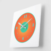オレンジと白いバックグランドクロックにアクアグリーン スクエア壁時計 (傾斜)