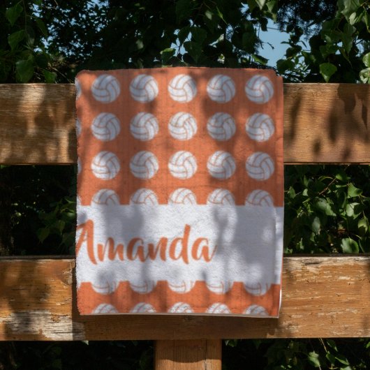 オレンジと白のバレーボールのパターン フリースブランケット