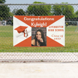 オレンジと白のビニールの卒業写真 横断幕