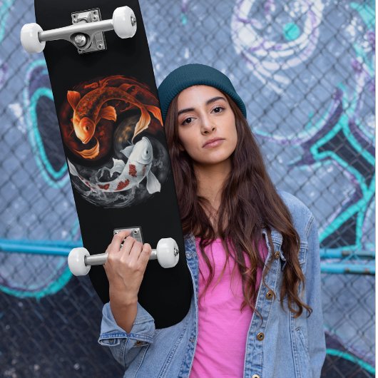 オレンジと白のラッキーフィッシュコイ日本美術 スケートボード