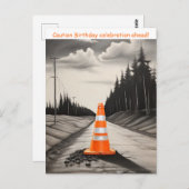 オレンジと白の交通コーン　誕生日注意 ポストカード (正面/裏面)