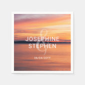 オレンジと紫のサンセットフォトカスタムウェディング スタンダードカクテルナプキン (正面)