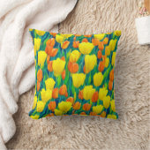 オレンジと黄色のチューリップ畑 クッション (ブランケット)