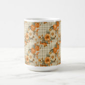 オレンジと黄色の花を持つベージュの秋 コーヒーマグカップ (中央)