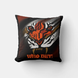 オレンジと黒のストライプ クッション