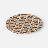 オレンジと黒の白の繰り返し学年 ペーパープレート (アングル)