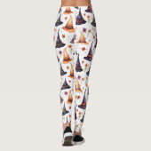 オレンジと黒の魔女の帽子と花のパターン レギンス (裏面)