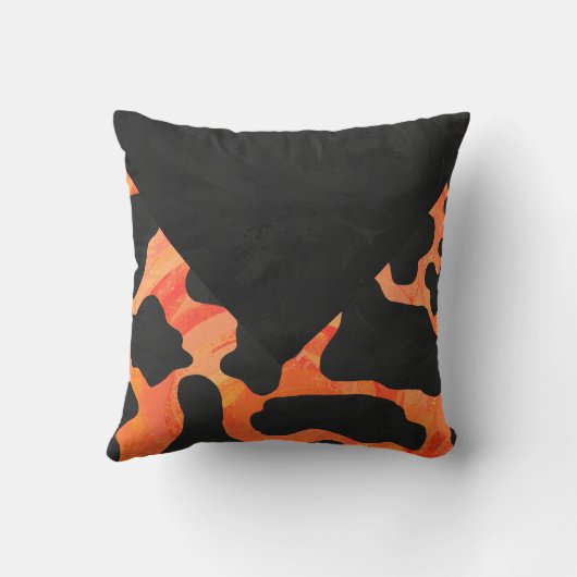 オレンジと黒ゼブラモノグラム クッション (裏面)