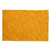 オレンジのニットのセーター、テクスチャ付きの背景。 枕カバー (裏面)