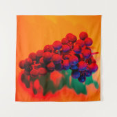 オレンジのネオンライトの青ブドウの群れ。食べ物b タペストリー (正面(横))