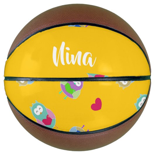 オレンジのハート付きフクロウ バスケットボール (正面)