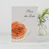 オレンジのバラとホワイトパールの結婚式の日付を保存 招待状 (スタンド正面)