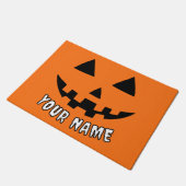 オレンジのパンプキンに名前入りハロウィンデザイン ドアマット (アングル)