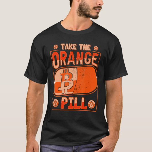 オレンジのピルビットコインBtc暗号通貨Blを使用する Tシャツ (正面)