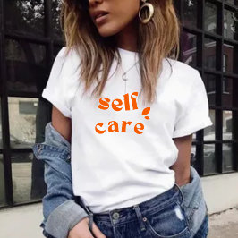 オレンジのミニマルなインスピレーションTシャツ 女性 向け セルフケア Tシャツ