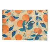 オレンジの枝：ベージュの背景パターン 枕カバー (裏面)