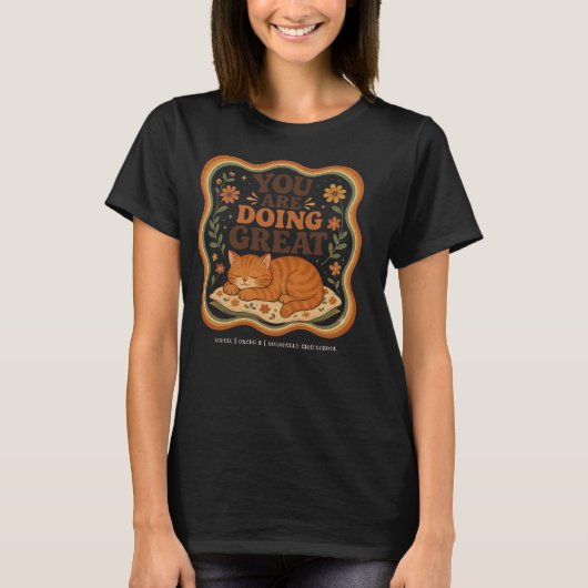 オレンジの猫のハイスクールTシャツ(名入れ可) Tシャツ (正面)