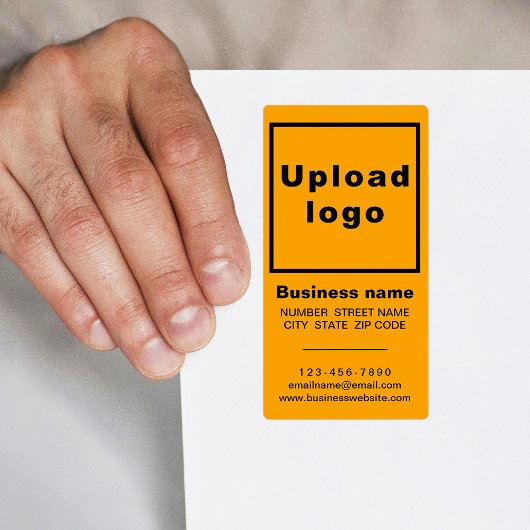 オレンジの肖像発送ラベル上のビジネスブランド ラベル