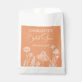 オレンジの花と野の花のスケッチの花  フェイバーバッグ (正面)