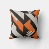 オレンジはっきりした色と黒の幾何学的デザイン クッション (裏面)