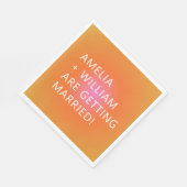 オレンジはっきりした色ピンク色グラデユニークィティ結婚ング スタンダードランチョンナプキン (角)