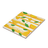 オレンジよくはしゃぐ色のスライスのパター離れン(緑の) タイル (側面)