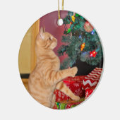 オレンジよくはしゃぐ虎猫クリスマス セラミックオーナメント (左)