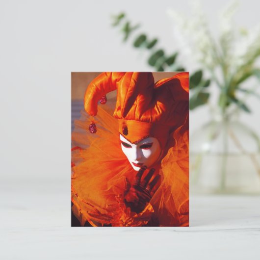 オレンジカーニバルの衣装 – イタリア,ヴェネツィア(IT) ポストカード (スタンド正面)