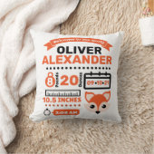 オレンジキツネ生まれたばかりのベビー誕生の状態 クッション (ブランケット)