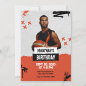 オレンジグランジ色のスポーツ選手の誕生日 招待状 (正面)