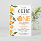 オレンジグリーン我々リトルかわいこちゃんファースト誕生日 招待状 (スタンド正面)