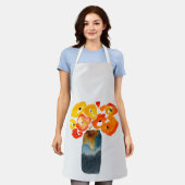 オレンジケシの花の水色 エプロン (着用した状態)
