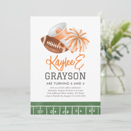 オレンジサッカーとチアリーティングジョイント誕生日 招待状 (スタンド正面)