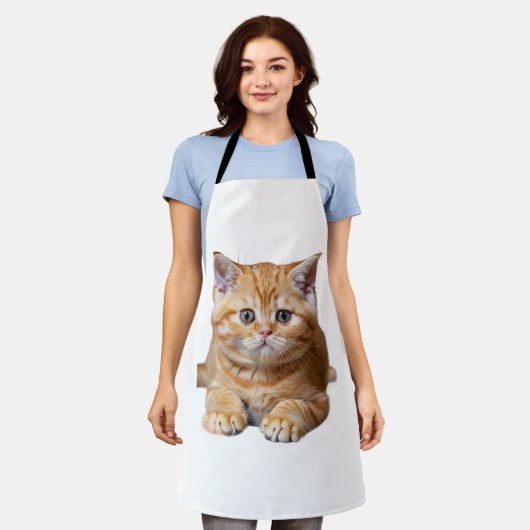 オレンジダークスティープ小さいmのかわいいオレンジキットン エプロン (着用した状態)