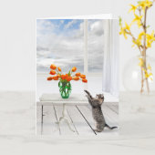 オレンジチューリップと猫誕生日カード カード (黄色い花)