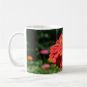 オレンジデイジー,《植物》百日草，コスモ，ヒマワリ園 コーヒーマグカップ (左)