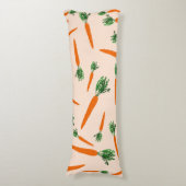 オレンジニンジン模様 ボディピロー (正面縦)